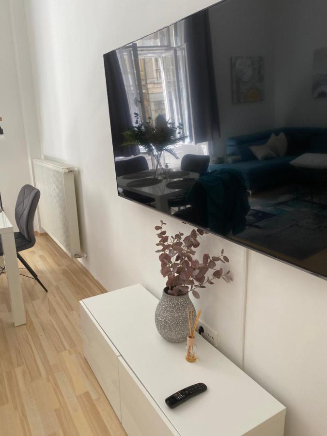 Blue Danube Apartment Downtown With Free Parking بودابست المظهر الخارجي الصورة
